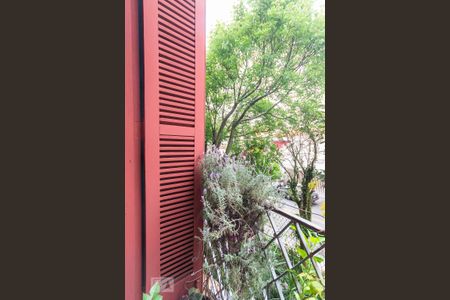 Casa à venda com 291m², 4 quartos e 5 vagasVaranda da suíte