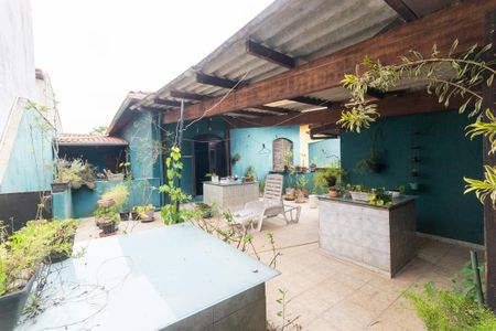 Casa à venda com 291m², 4 quartos e 5 vagasSacada