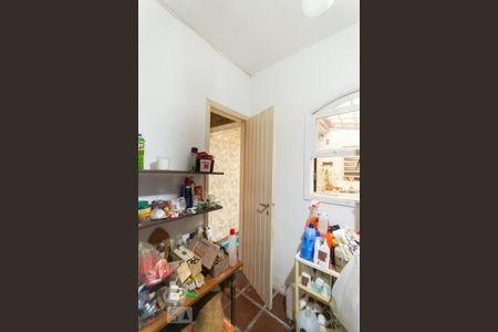 Casa à venda com 291m², 4 quartos e 5 vagasQuarto de Serviço