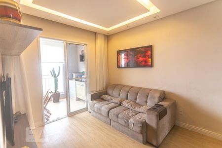 Sala de estar de Apartamento com 3 quartos, 80m² Baeta Neves