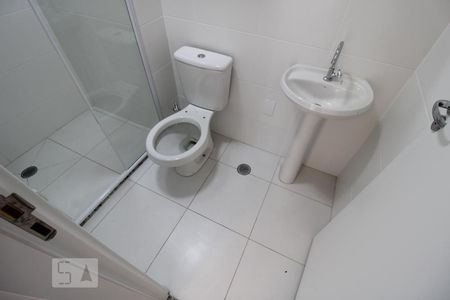 Apartamento para alugar com 37m², 1 quarto e sem vagaBanheiro da suíte 