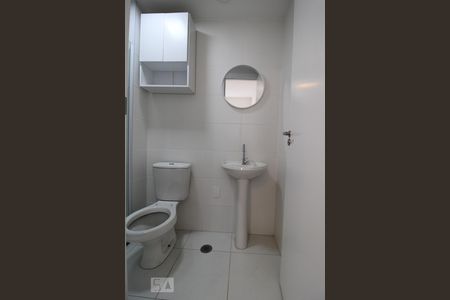 Apartamento para alugar com 37m², 1 quarto e sem vagaBanheiro da suíte 