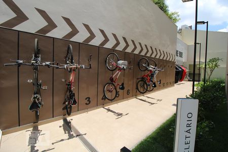 Apartamento para alugar com 37m², 1 quarto e sem vagaÁrea Comum - Bicicletário 