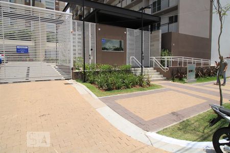 Apartamento para alugar com 37m², 1 quarto e sem vagaFachada e portaria 