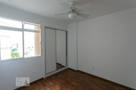 Quarto 1 de apartamento para alugar com 2 quartos, 90m² em São Lucas, Belo Horizonte