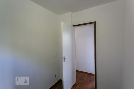 Quarto 2 de apartamento para alugar com 2 quartos, 90m² em São Lucas, Belo Horizonte
