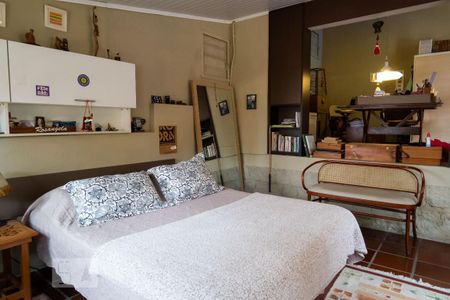 Casa à venda com 212m², 5 quartos e 4 vagasEdícula 
