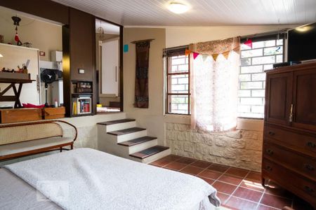 Casa à venda com 212m², 5 quartos e 4 vagasEdícula 