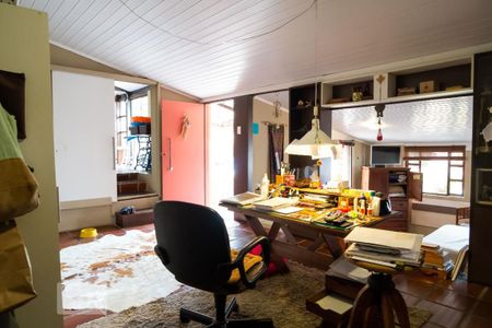 Casa à venda com 212m², 5 quartos e 4 vagasEdícula 