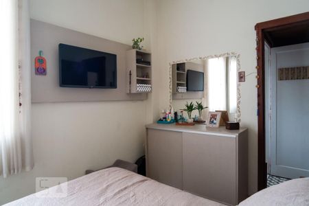 Casa à venda com 212m², 5 quartos e 4 vagasQuarto 4