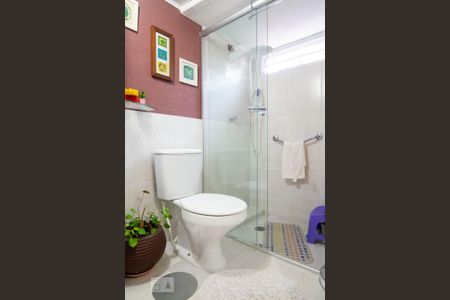 Casa à venda com 212m², 5 quartos e 4 vagasBanheiro 1