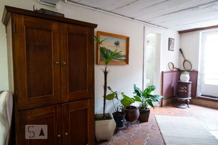 Casa à venda com 212m², 5 quartos e 4 vagasSala Íntima