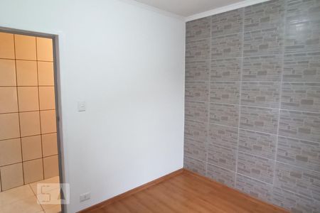 Quarto de casa para alugar com 2 quartos, 200m² em Jardim Vila Formosa, São Paulo