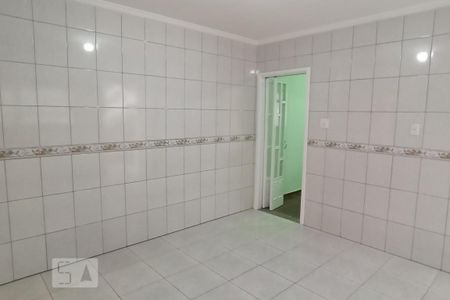 Casa à venda com 200m², 2 quartos e 2 vagas Casa à venda com 200m², 2 quartos e 2 vagasCozinha