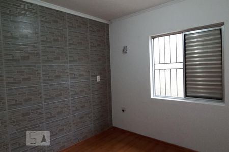 Quarto de casa para alugar com 2 quartos, 200m² em Jardim Vila Formosa, São Paulo