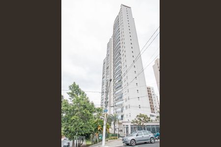 Apartamento à venda com 86m², 3 quartos e 2 vagas Apartamento à venda com 86m², 3 quartos e 2 vagasFachada