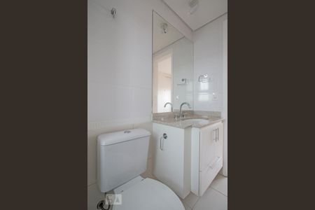 Apartamento à venda com 86m², 3 quartos e 2 vagas Apartamento à venda com 86m², 3 quartos e 2 vagasBanheiro da Suite