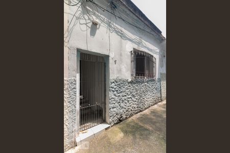 Casa para alugar com 60m², 1 quarto e 1 vaga Casa para alugar com 60m², 1 quarto e 1 vagaFachada