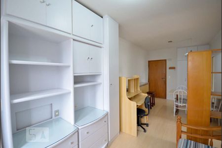 Apartamento para alugar com 43m², 1 quarto e 1 vaga Apartamento para alugar com 43m², 1 quarto e 1 vagaSala
