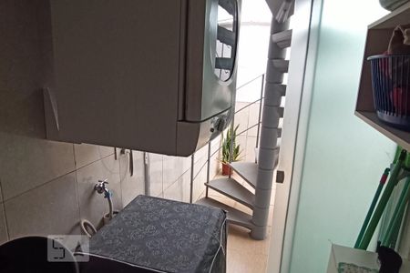 Casa de condomínio à venda com 163m², 2 quartos e 2 vagasDetalhe da area de serviço