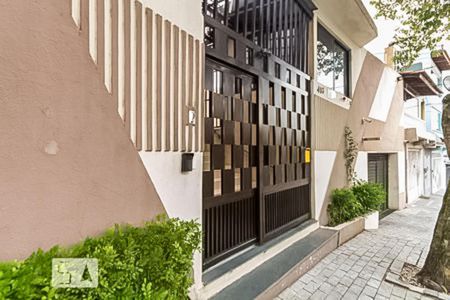 Apartamento para alugar com 52m², 2 quartos e 1 vaga Apartamento para alugar com 52m², 2 quartos e 1 vagaFachada