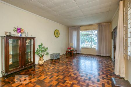 Sala 1 de casa para alugar com 3 quartos, 360m² em São Francisco, Curitiba