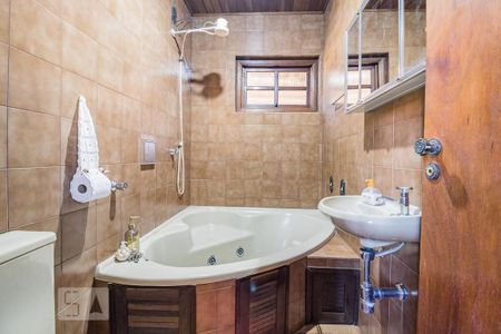 Casa à venda com 100m², 3 quartos e 3 vagasBanheiro da Suite