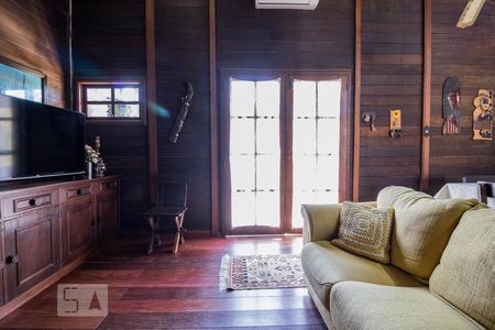 Sala de casa à venda com 3 quartos, 100m² em Ipanema, Porto Alegre