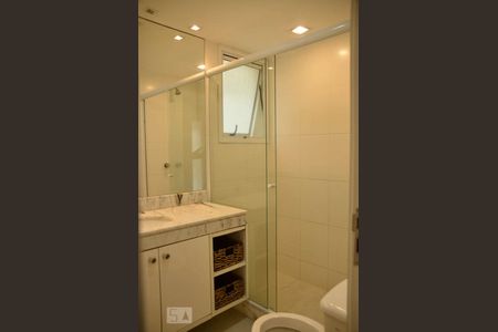 Apartamento para alugar com 258m², 4 quartos e 2 vagasBanheiro da Suíte 1