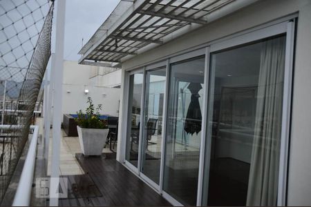 Apartamento para alugar com 258m², 4 quartos e 2 vagasCobertura