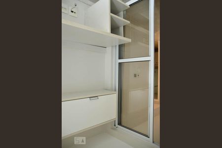 Apartamento para alugar com 258m², 4 quartos e 2 vagasEscritório da suíte 