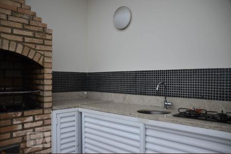 Apartamento para alugar com 258m², 4 quartos e 2 vagasChurrasqueira