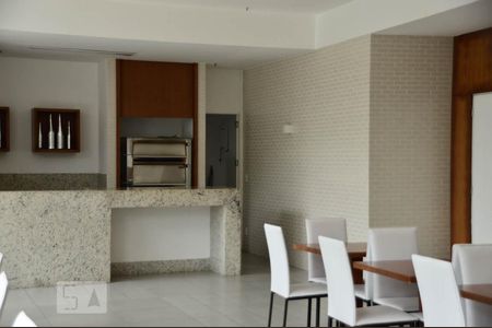 Apartamento para alugar com 258m², 4 quartos e 2 vagasÁrea comum - Salão de festas 3