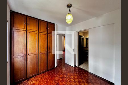 Apartamento à venda com 80m², 3 quartos e 1 vaga Apartamento à venda com 80m², 3 quartos e 1 vagaSuíte