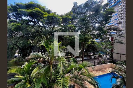 Vista de apartamento à venda com 3 quartos, 80m² em Santo Amaro, São Paulo