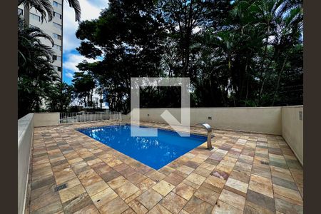 Apartamento à venda com 80m², 3 quartos e 1 vaga Apartamento à venda com 80m², 3 quartos e 1 vagaPiscina
