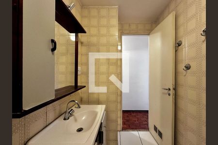 Apartamento à venda com 80m², 3 quartos e 1 vaga Apartamento à venda com 80m², 3 quartos e 1 vagaBanheiro Social