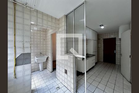 Apartamento à venda com 80m², 3 quartos e 1 vaga Apartamento à venda com 80m², 3 quartos e 1 vagaÁrea de Serviço