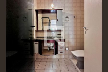 Apartamento à venda com 80m², 3 quartos e 1 vaga Apartamento à venda com 80m², 3 quartos e 1 vagaBanheiro Suíte