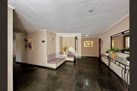 Apartamento à venda com 80m², 3 quartos e 1 vaga Apartamento à venda com 80m², 3 quartos e 1 vagaHall Social Bloco