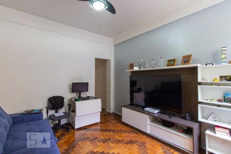 Sala de apartamento para alugar com 2 quartos, 54m² em Santa Teresa, Rio de Janeiro