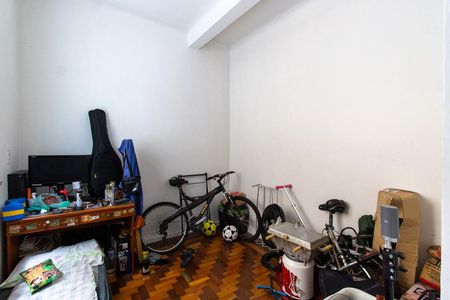 Quarto 1 de apartamento para alugar com 2 quartos, 54m² em Santa Teresa, Rio de Janeiro
