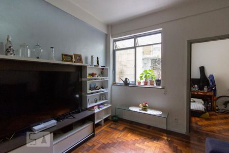 Sala de apartamento para alugar com 2 quartos, 54m² em Santa Teresa, Rio de Janeiro