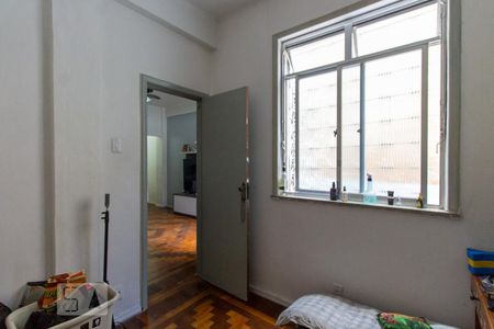Quarto 1 de apartamento para alugar com 2 quartos, 54m² em Santa Teresa, Rio de Janeiro