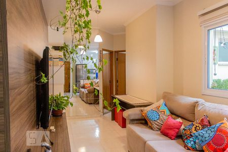 Sala de apartamento à venda com 2 quartos, 60m² em Vila Curuçá, Santo André