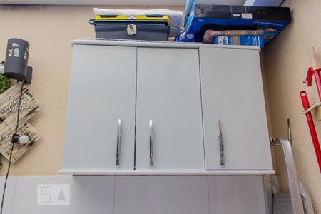 Apartamento à venda com 60m², 2 quartos e 1 vagaArmário