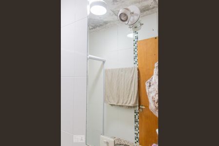 Apartamento à venda com 60m², 2 quartos e 1 vagaEspelho