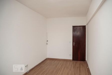 Apartamento à venda com 76m², 2 quartos e 1 vagaQuarto 2