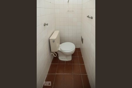 Apartamento à venda com 76m², 2 quartos e 1 vagaBanheiro de Serviço