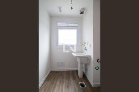 Apartamento à venda com 55m², 2 quartos e 1 vaga Apartamento à venda com 55m², 2 quartos e 1 vagaCozinha e Área de Serviço